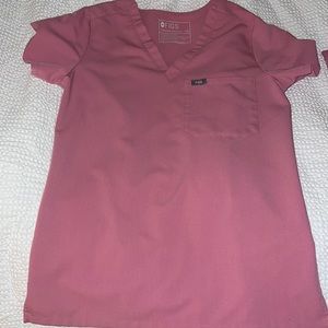 FIgs Chalk pink scrub set